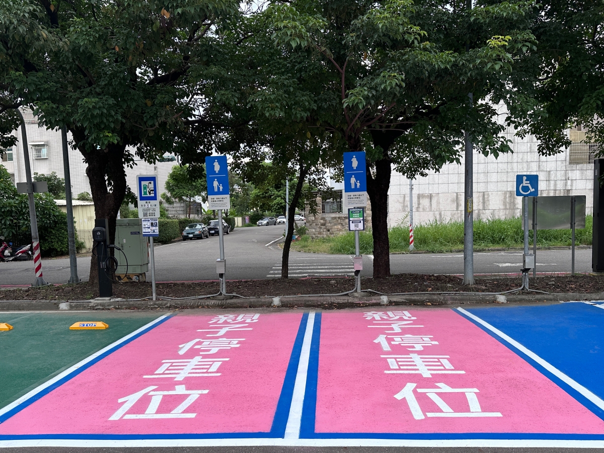 斗六棒球站